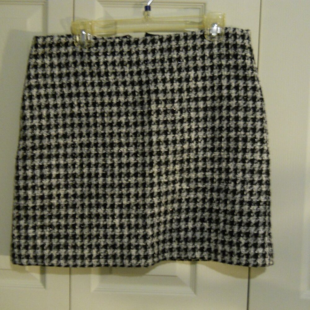 Loft - Houndstooth Skirt  12-30